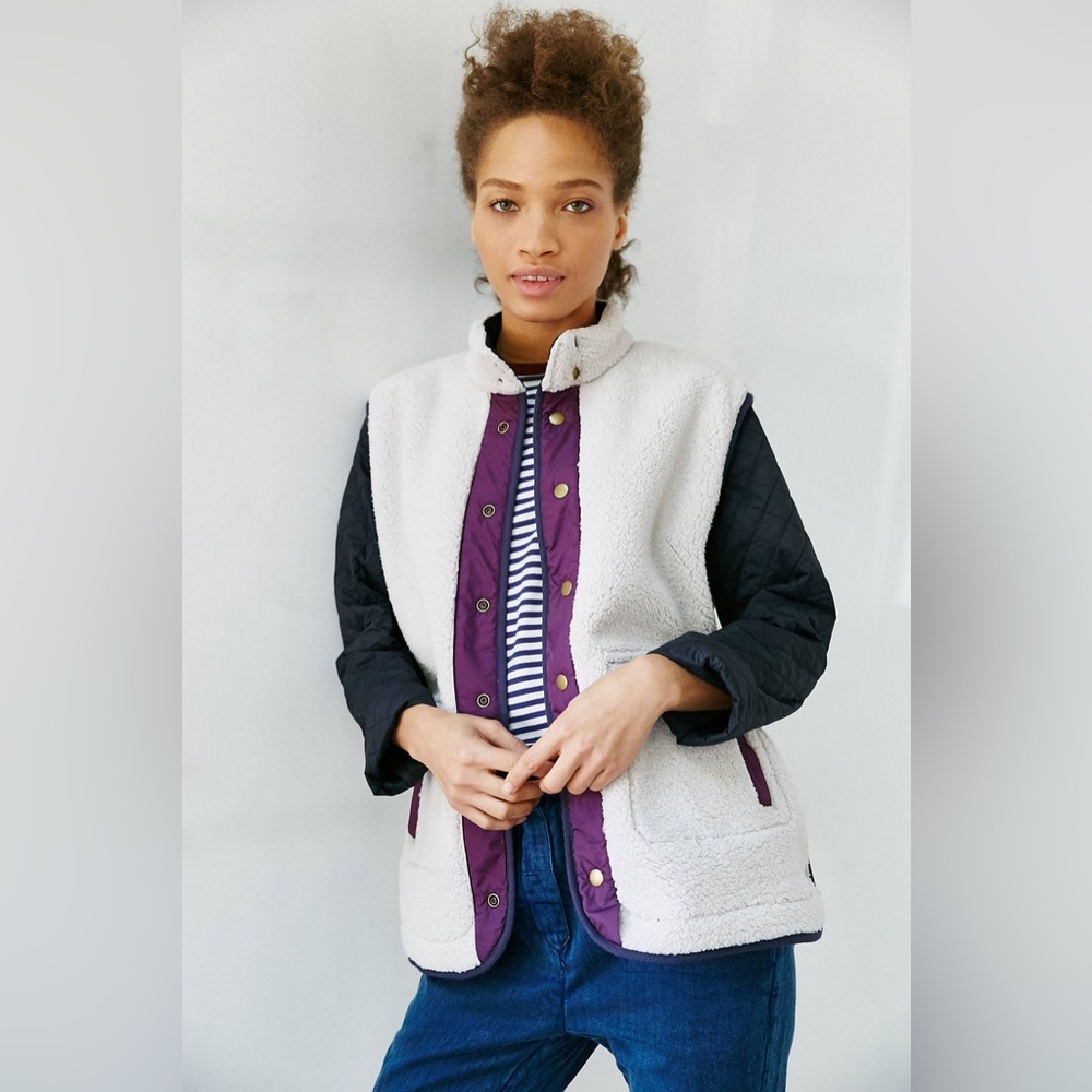 Urban Outfitters Reversible Fleece Sherpa Jacket XS Cream Purple Without Walls